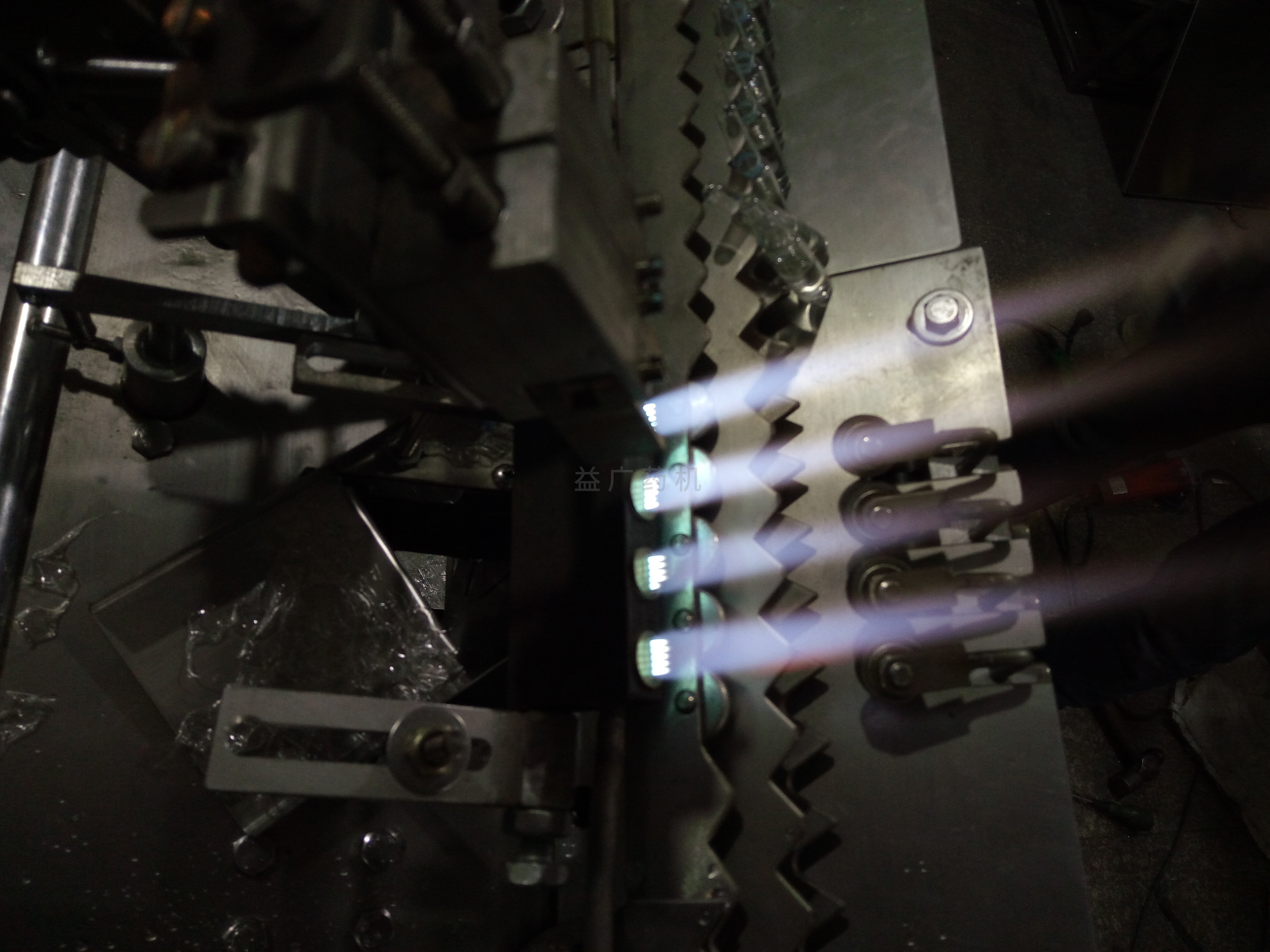 安瓿拉絲灌封機火焰調(diào)節(jié)