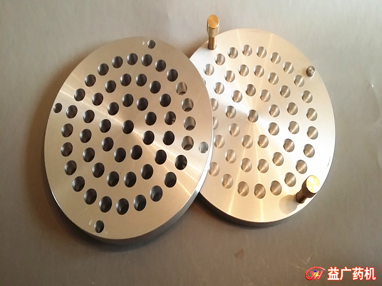 50孔魚(yú)雷上下開(kāi)模栓劑模具